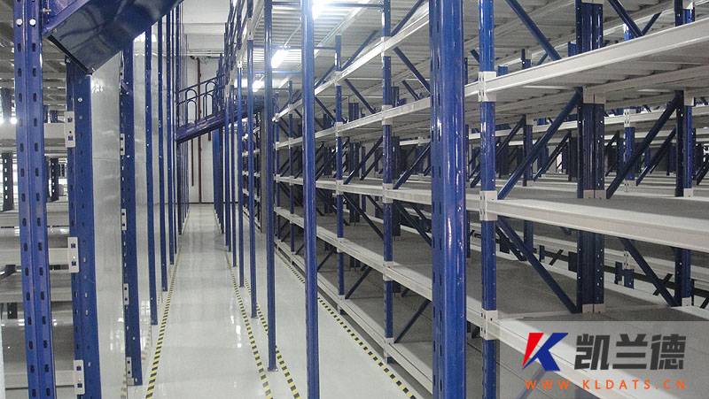 Loft-style shelves-010