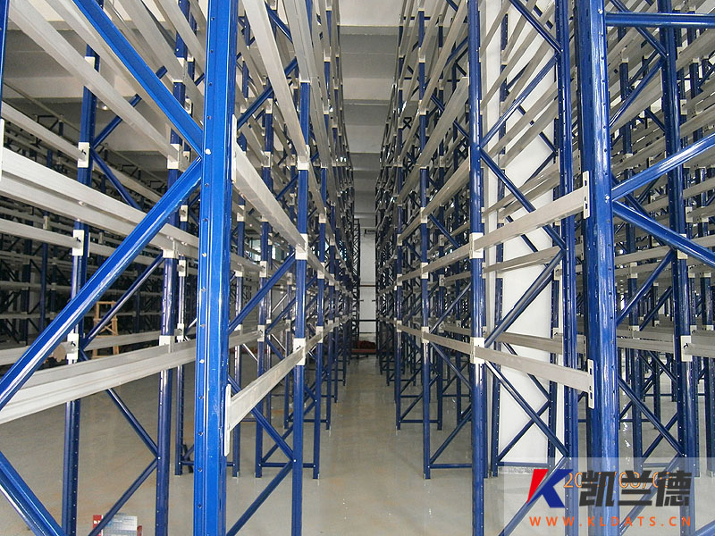Medium shelving-004