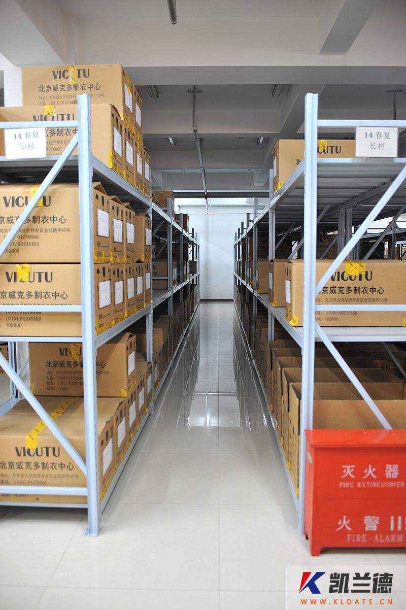 Medium shelving-005